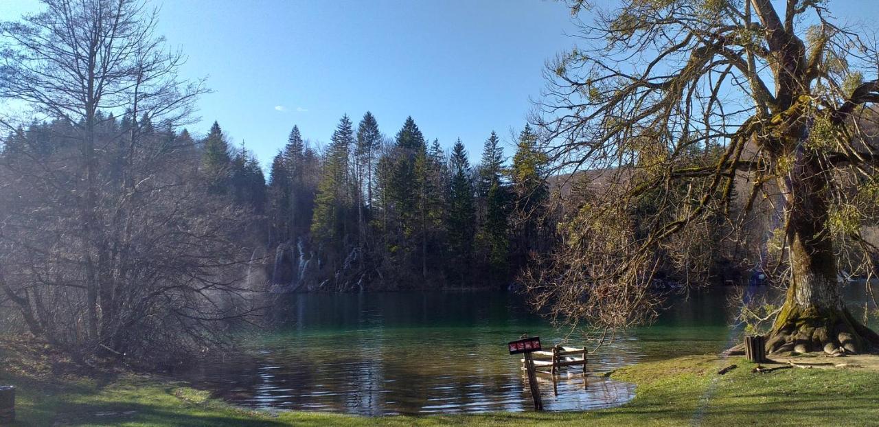 Guesthouse Loncar Plitvička Jezera Esterno foto