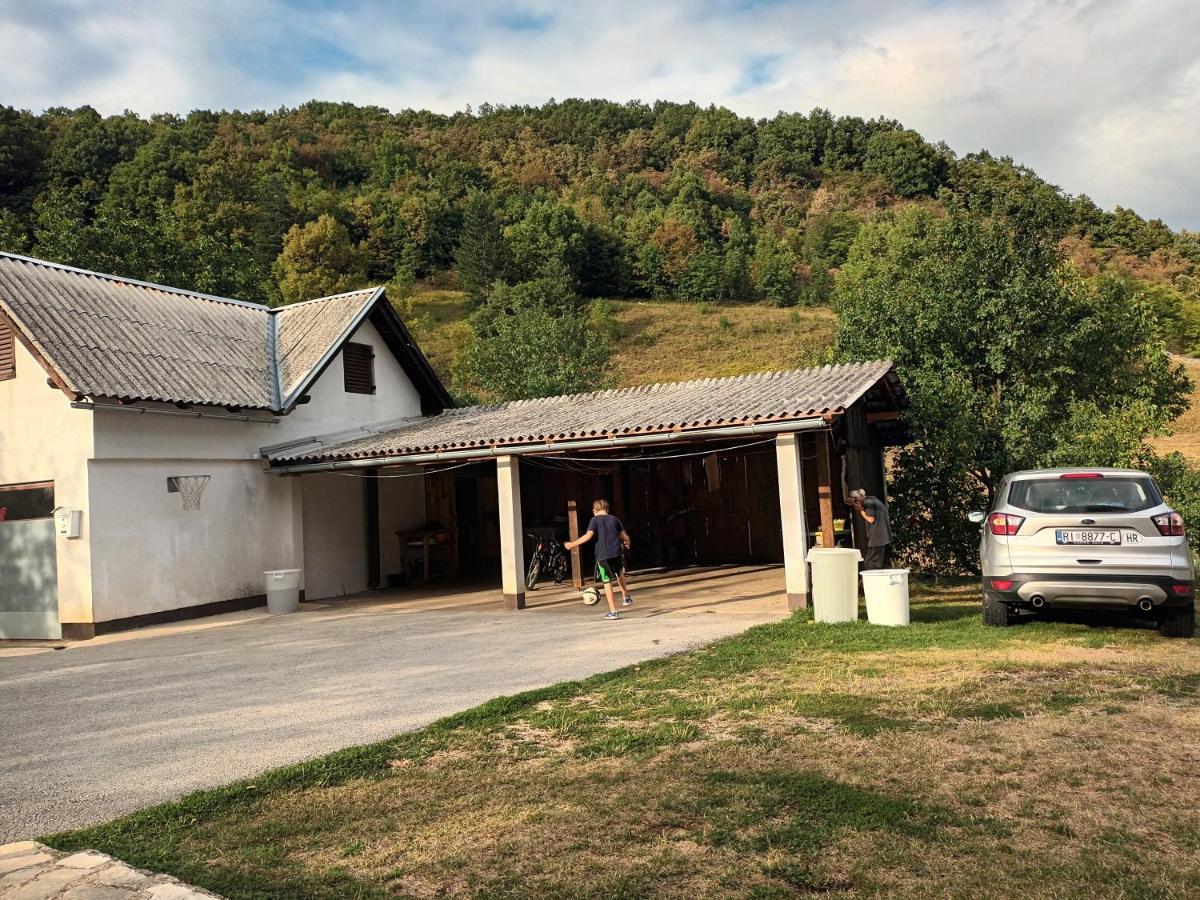 Guesthouse Loncar Plitvička Jezera Esterno foto