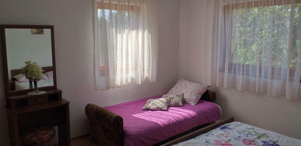 Guesthouse Loncar Plitvička Jezera Esterno foto